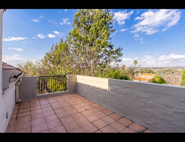 1 BEDROOM APARTMENT FOR SALE IN PAULSHOF